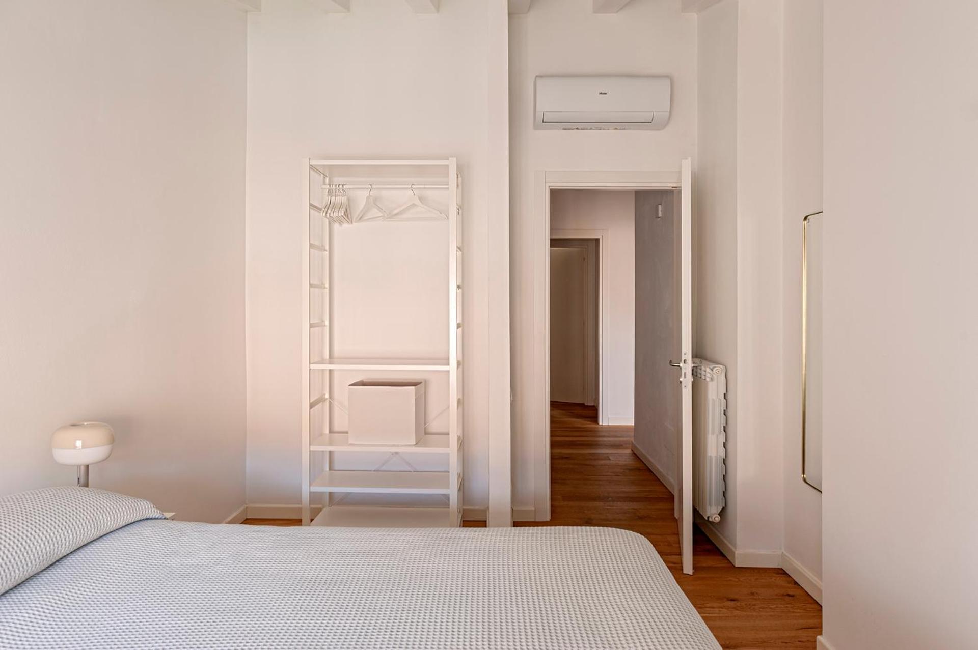Waterfront Balcony I Grani 5 Resort Grand Suite Ліворно Екстер'єр фото